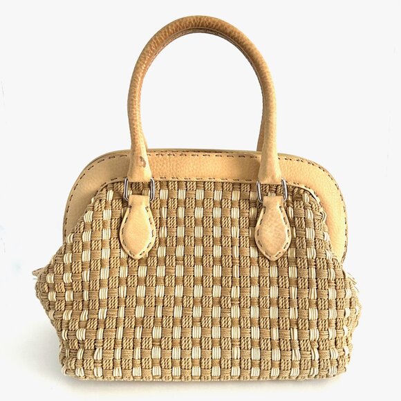 Ltd Edition Fendi Doctor Bag (Adele) Selleria Raffia Neutrals - Picture 3 of 15
